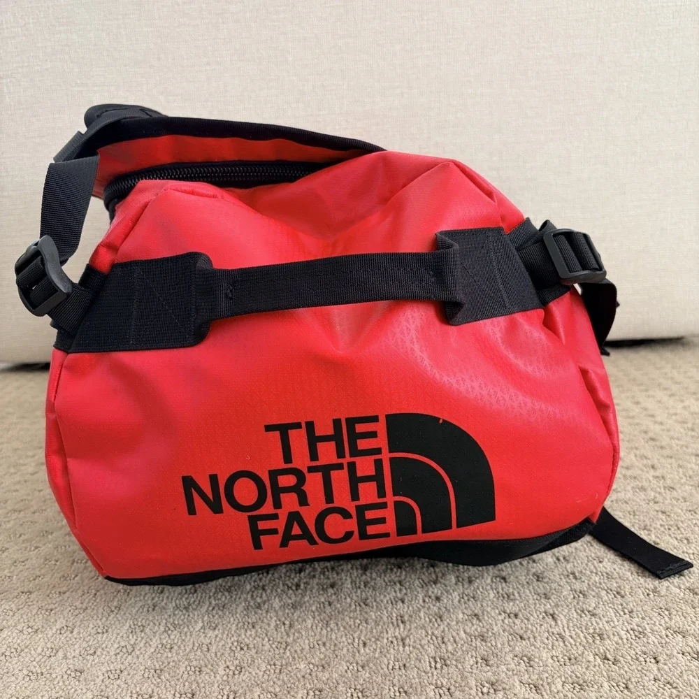 VANS‎ X THE NORTH FACE BASECAMP RED DUFFEL 50L BAG W/ Travel Bag